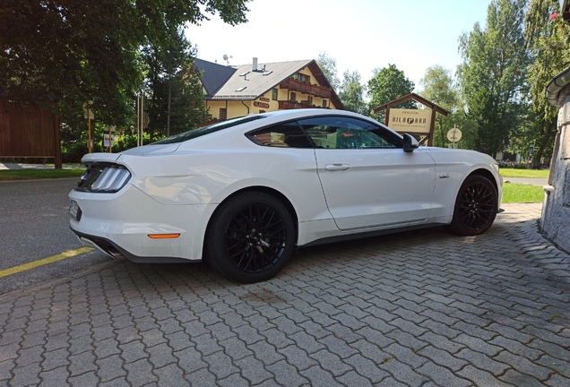 Ford Mustang GT 2015