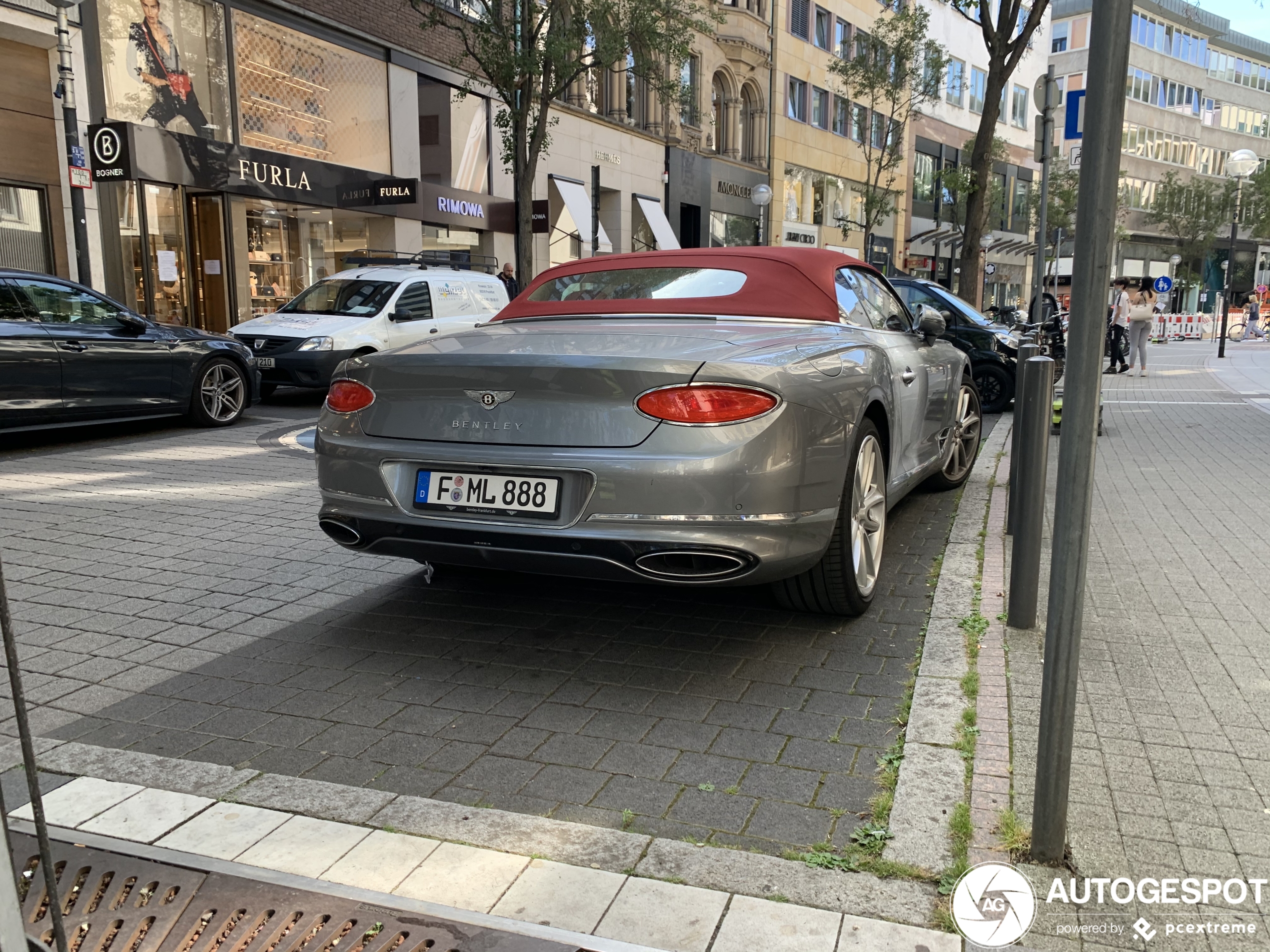 Bentley Continental GTC 2019