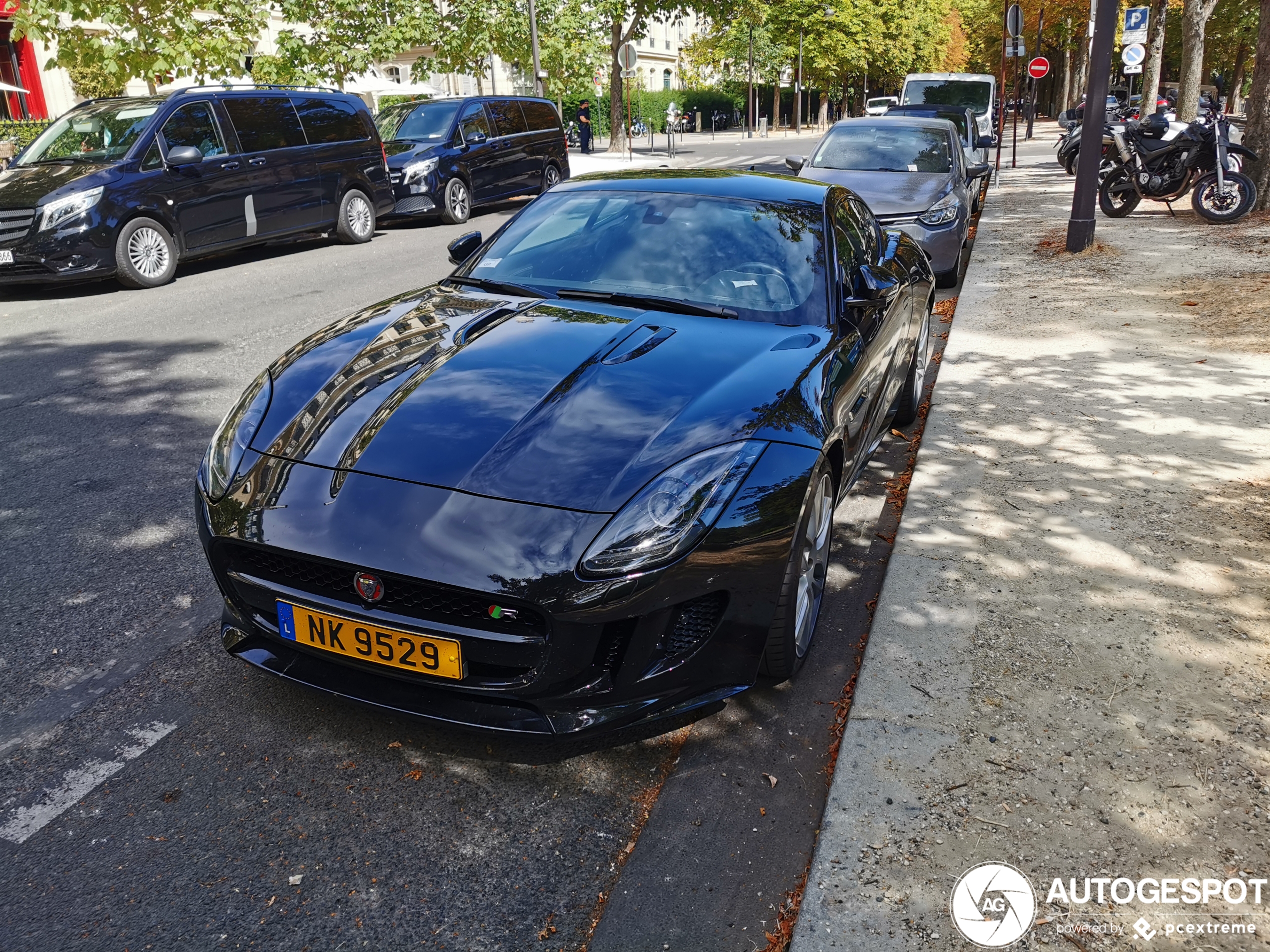 Jaguar F-TYPE R Coupé