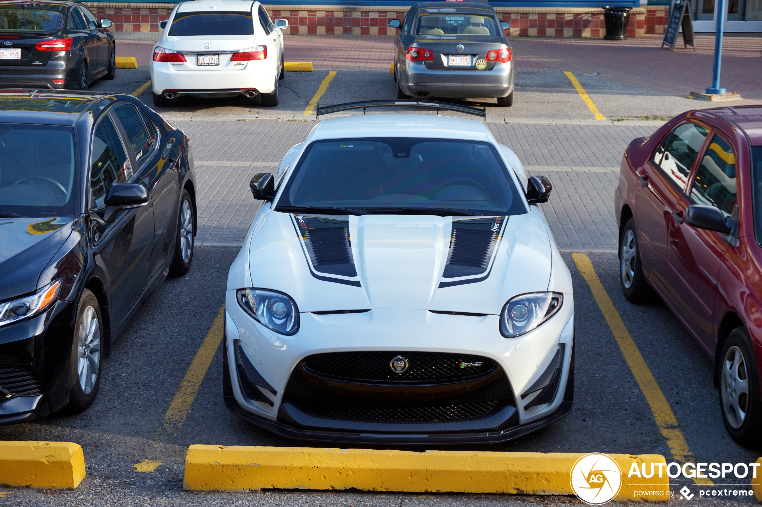 Jaguar XKR-S GT