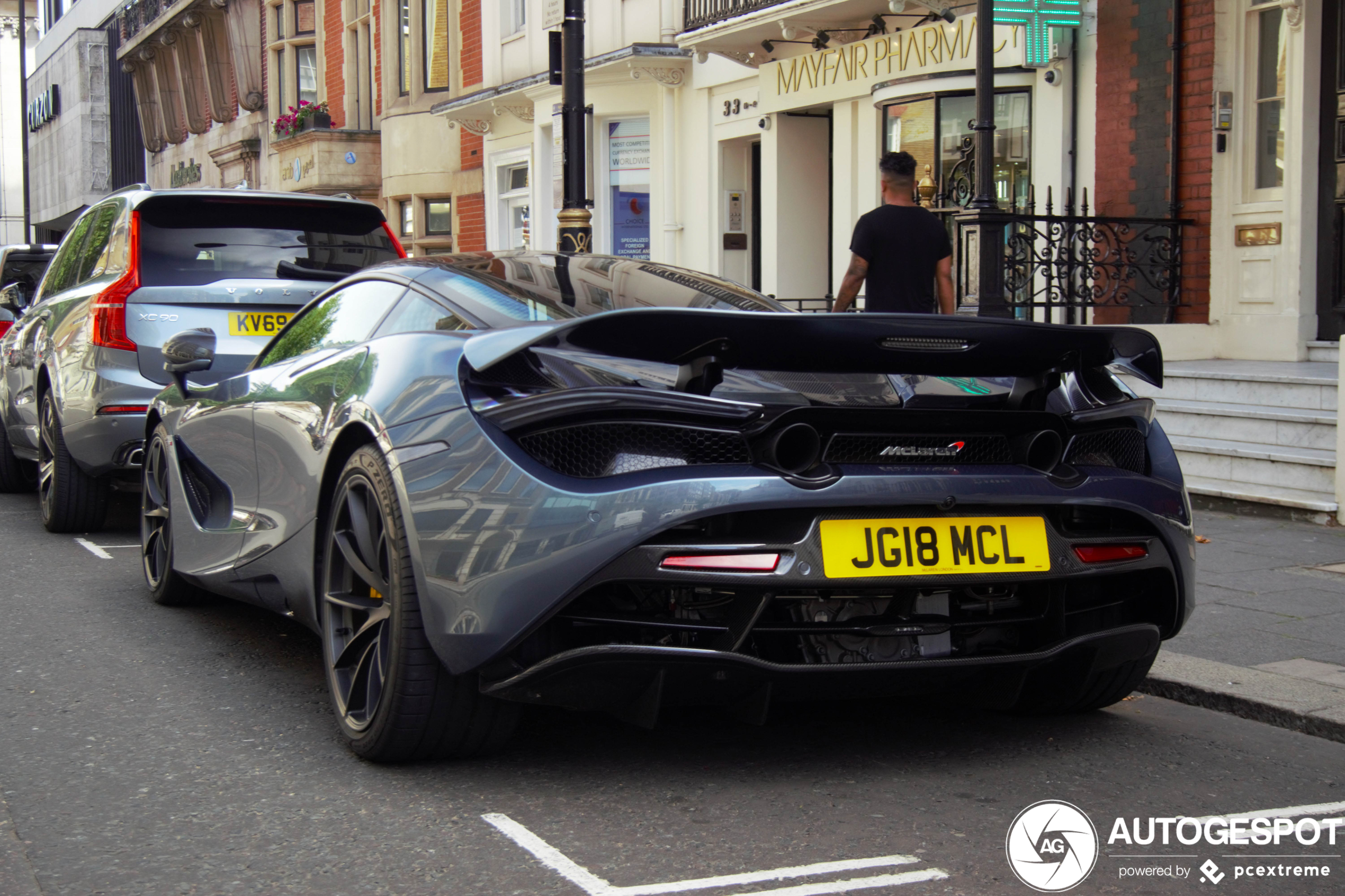 McLaren 720S