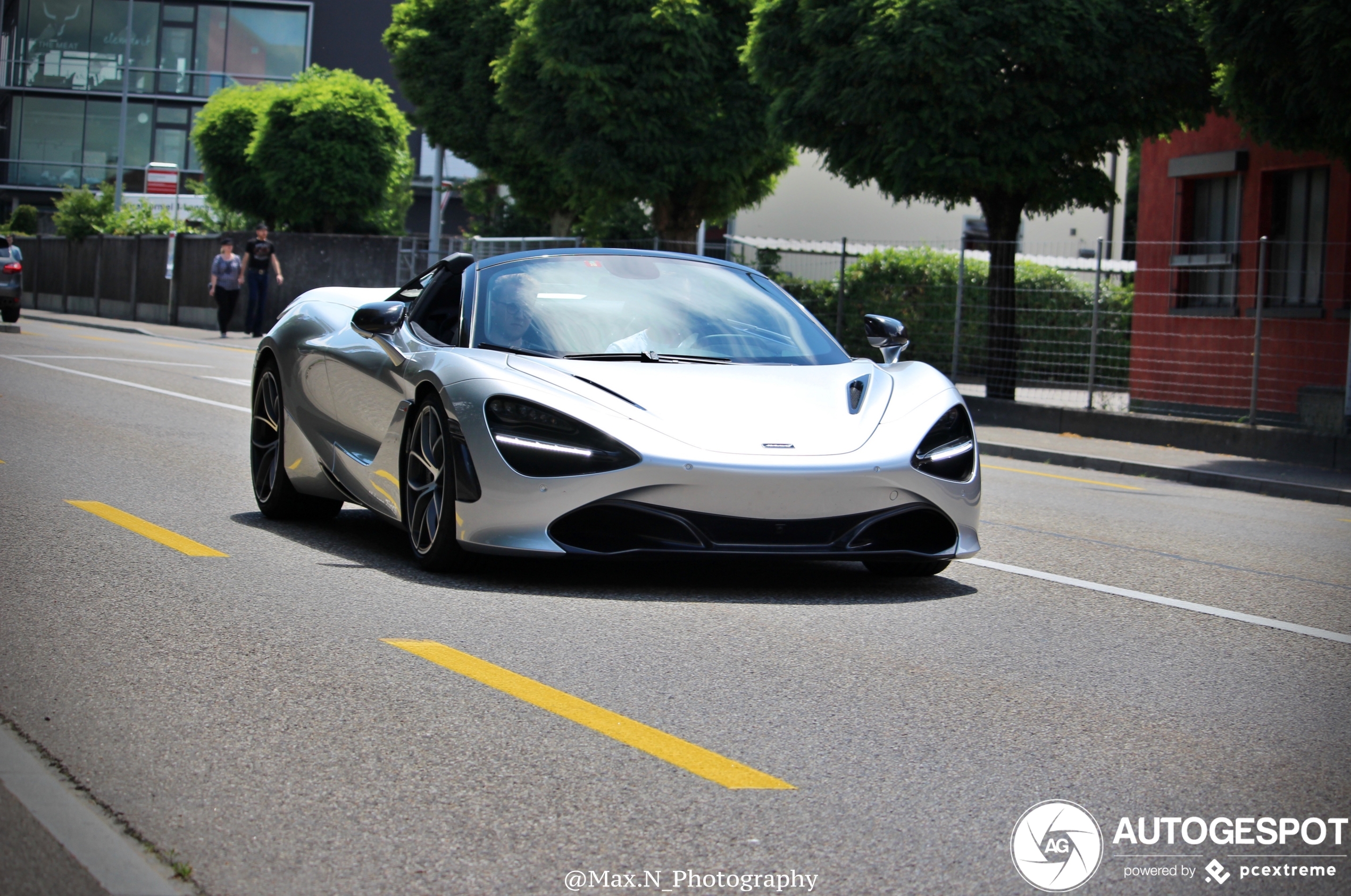 McLaren 720S Spider