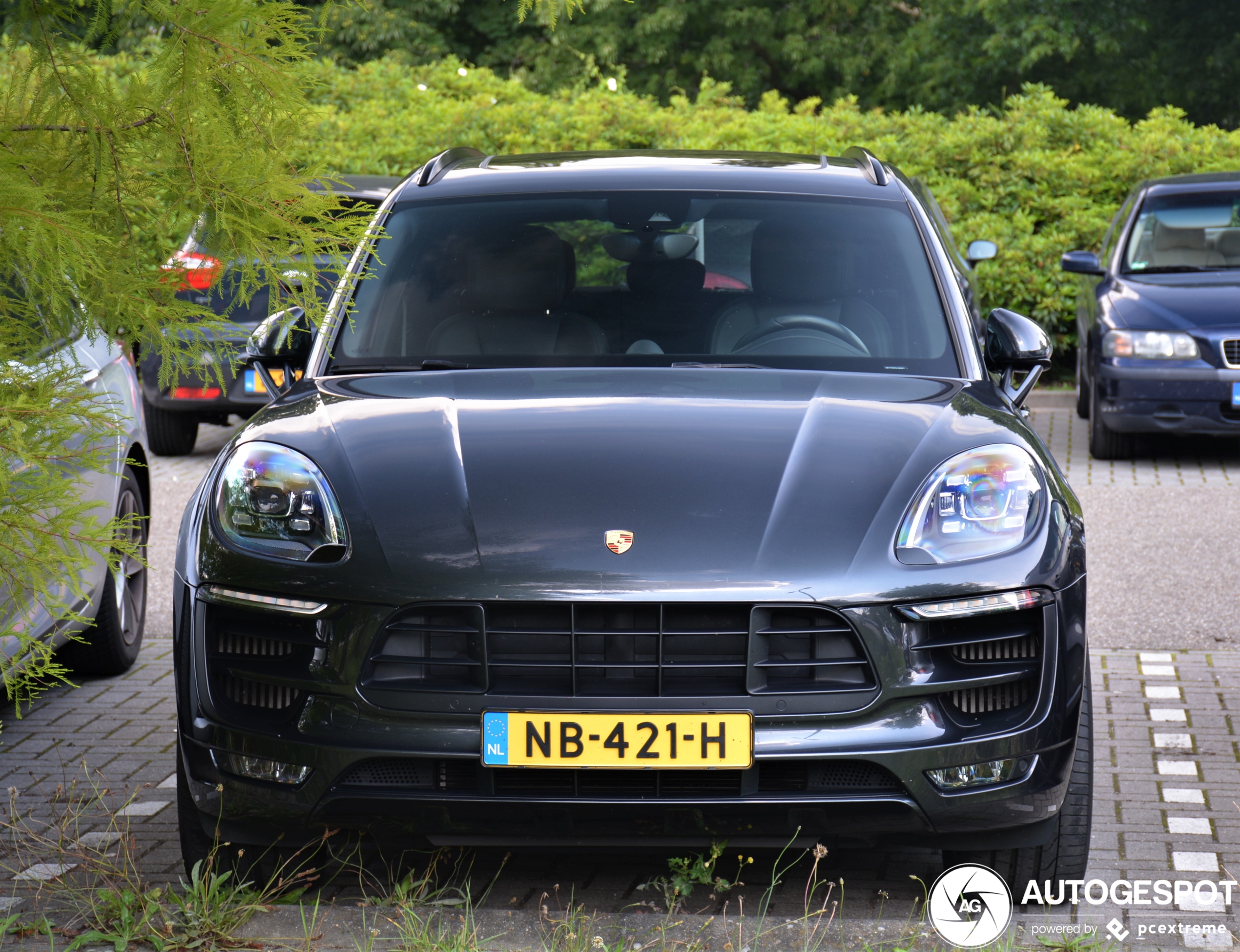 Porsche 95B Macan GTS