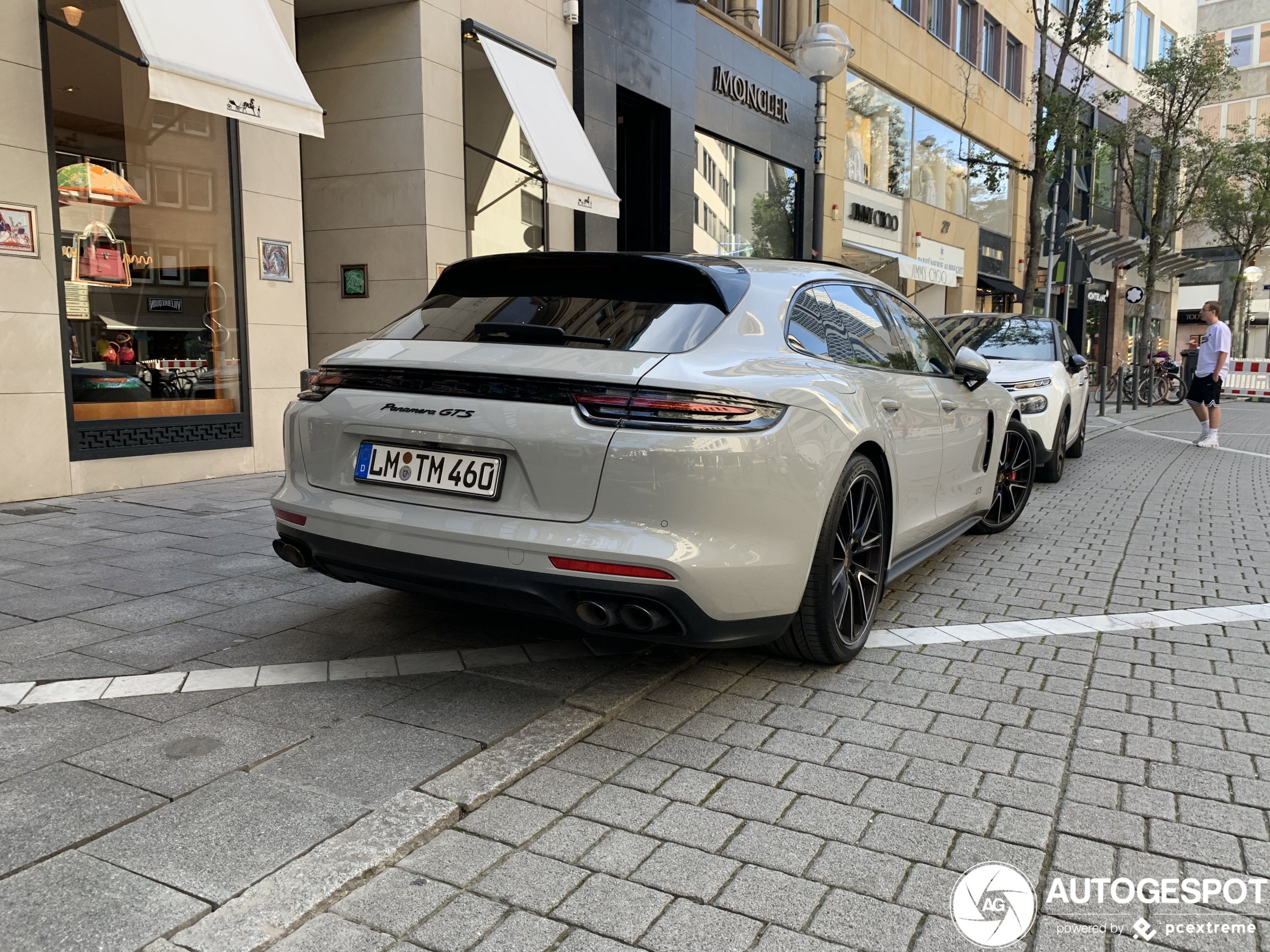 Porsche 971 Panamera GTS Sport Turismo