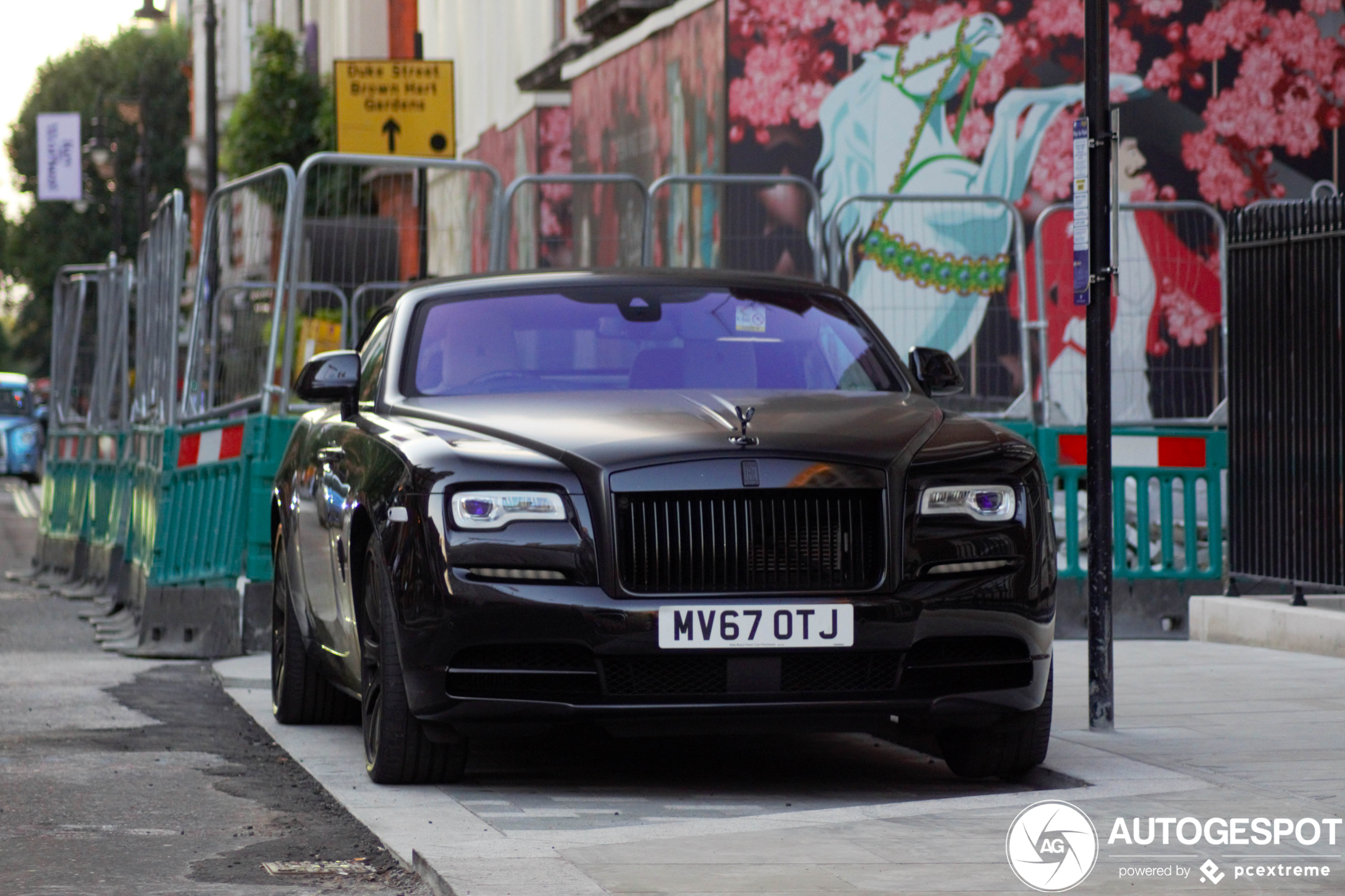 Rolls-Royce Dawn Black Badge