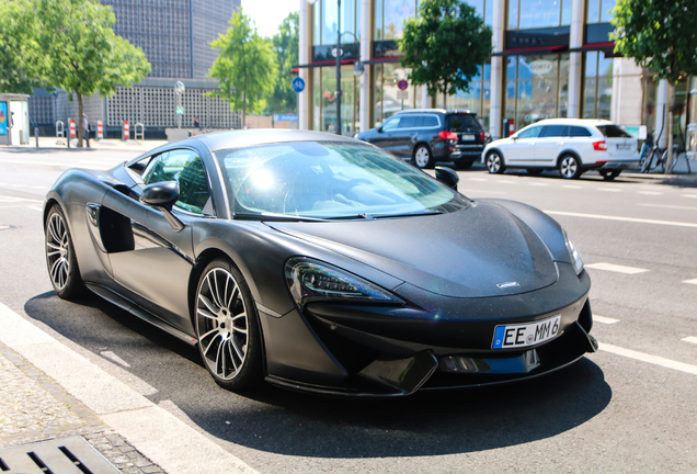 McLaren 570S