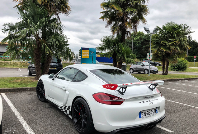 Porsche 981 Cayman GT4