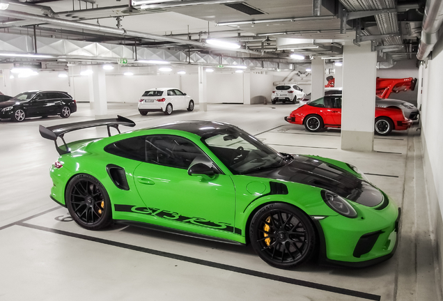 Porsche 991 GT3 RS MkII Weissach Package