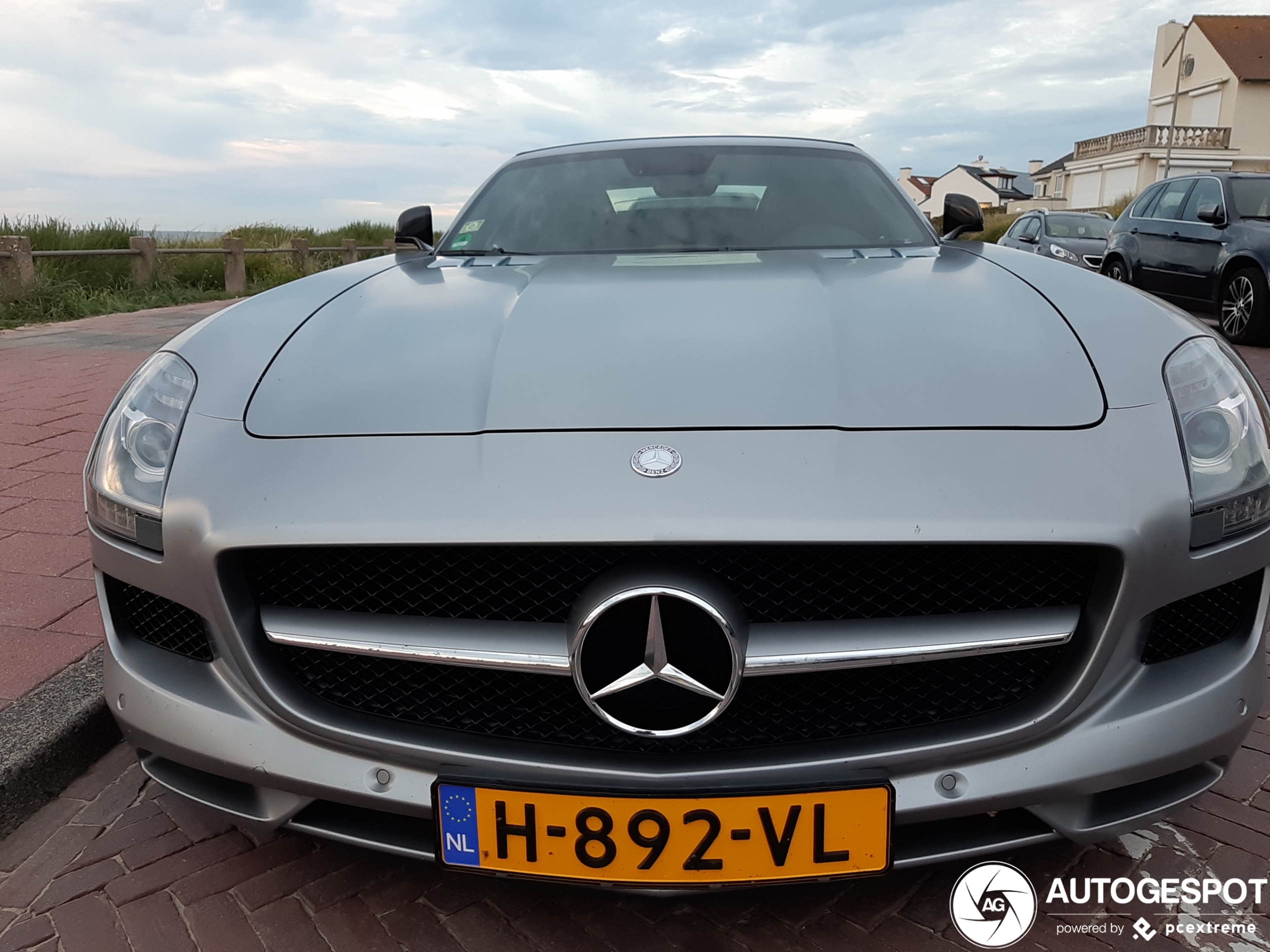 Mercedes-Benz SLS AMG Roadster