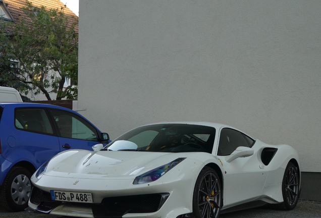 Ferrari 488 Pista