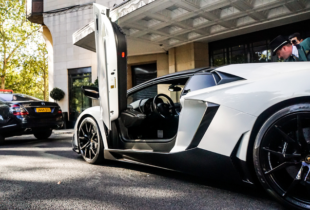 Lamborghini Aventador LP720-4 Roadster 50° Anniversario