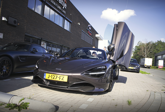 McLaren 720S Spider