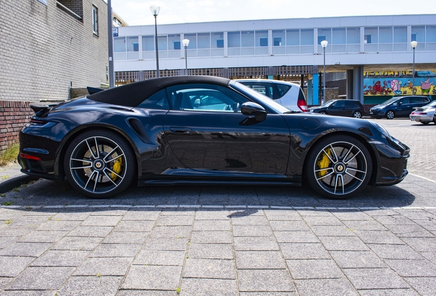 Porsche 992 Turbo S Cabriolet