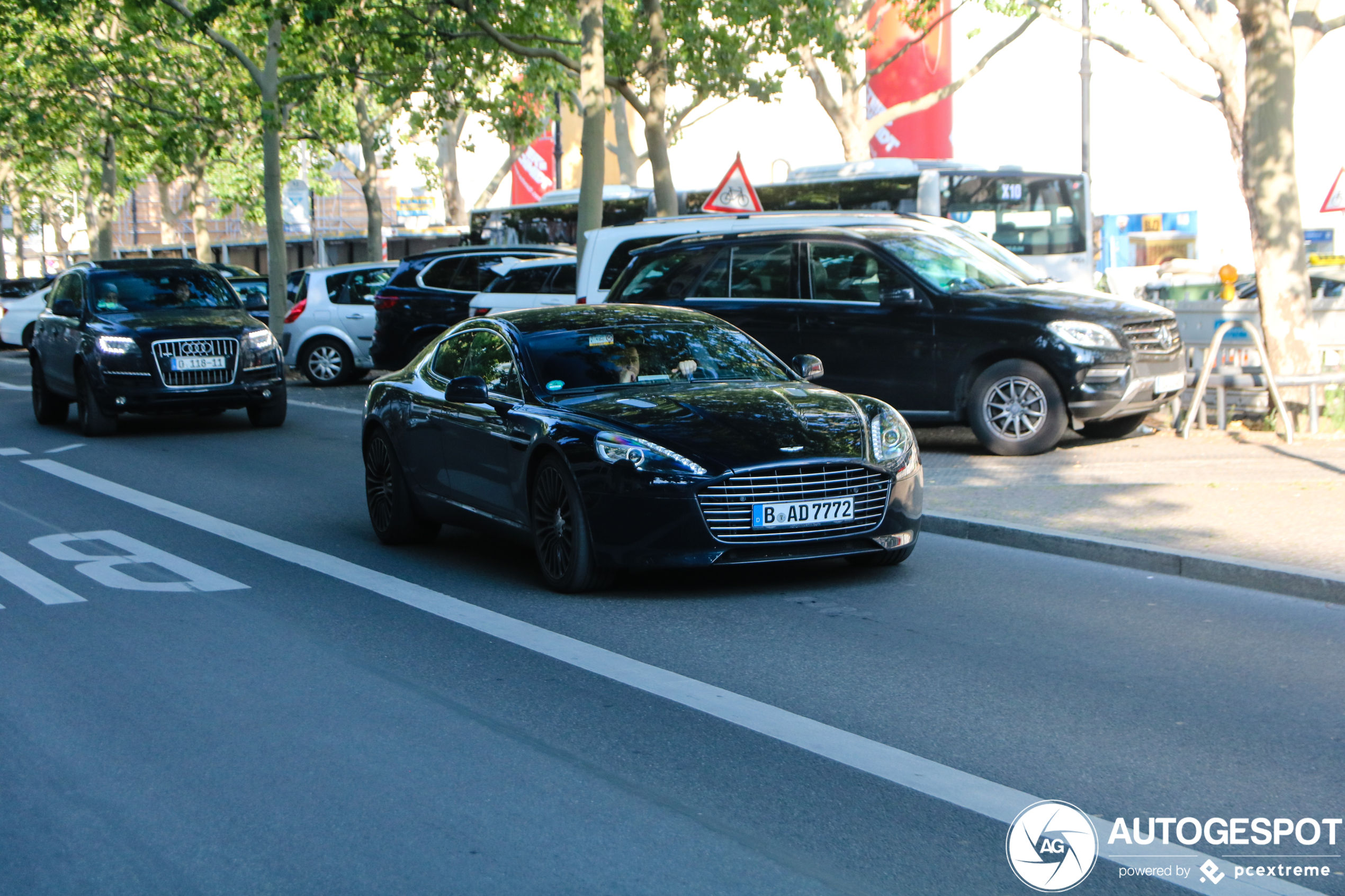 Aston Martin Rapide S