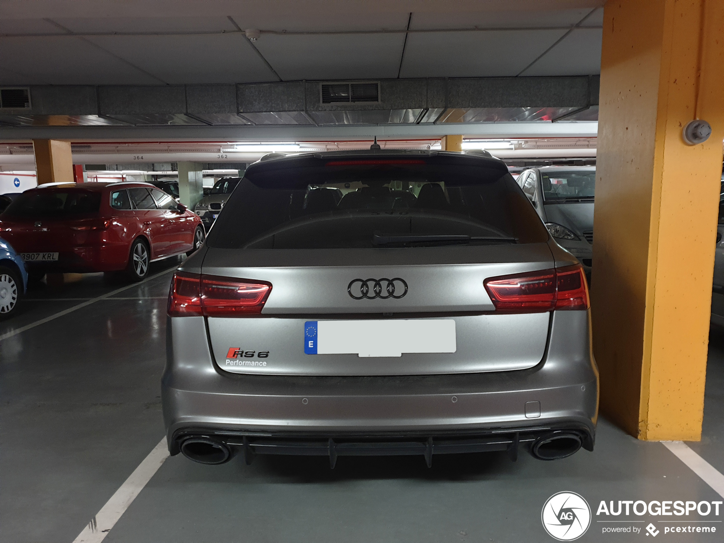 Audi RS6 Avant C7 2015