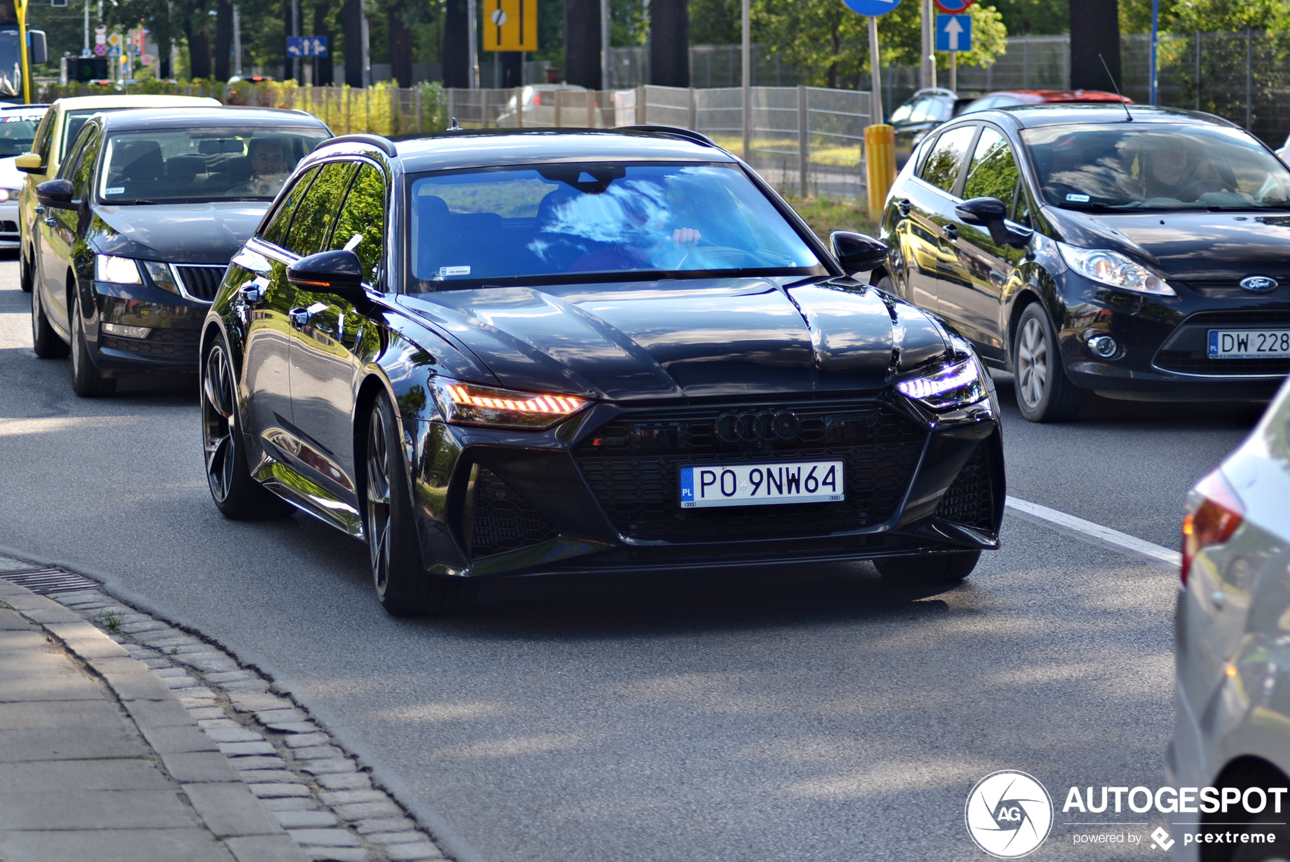 Audi RS6 Avant C8