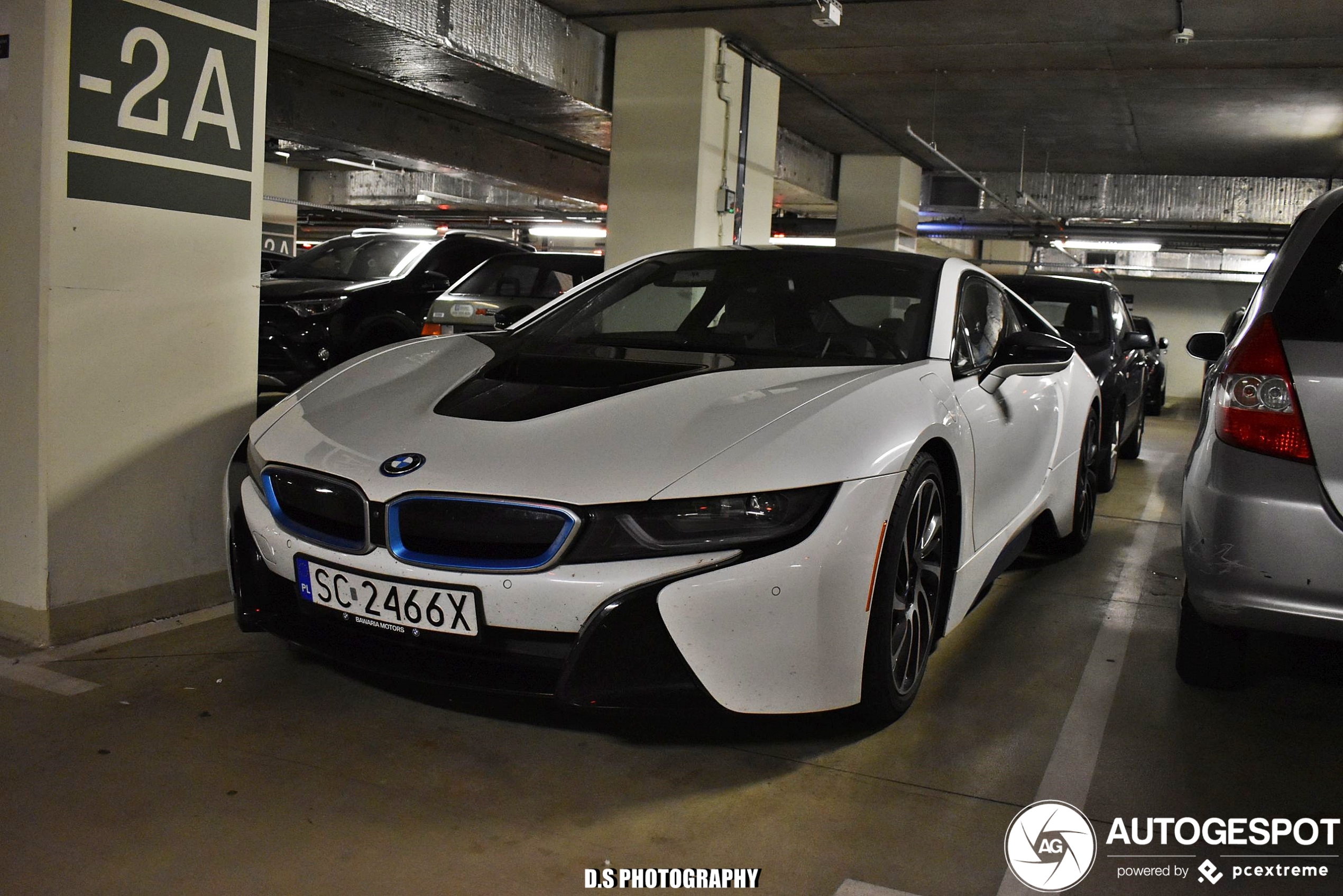 BMW i8