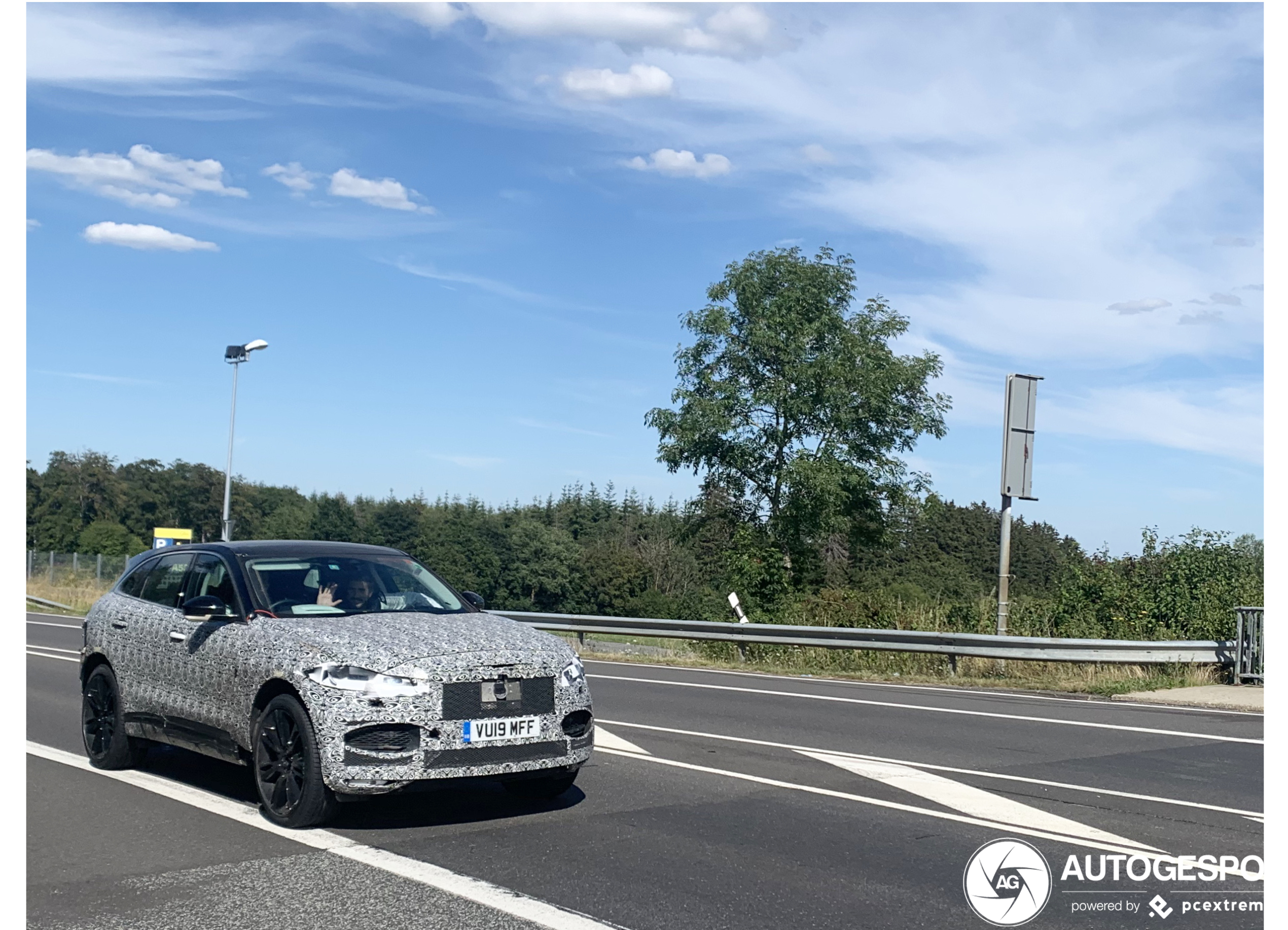 Jaguar F-PACE SVR 2021