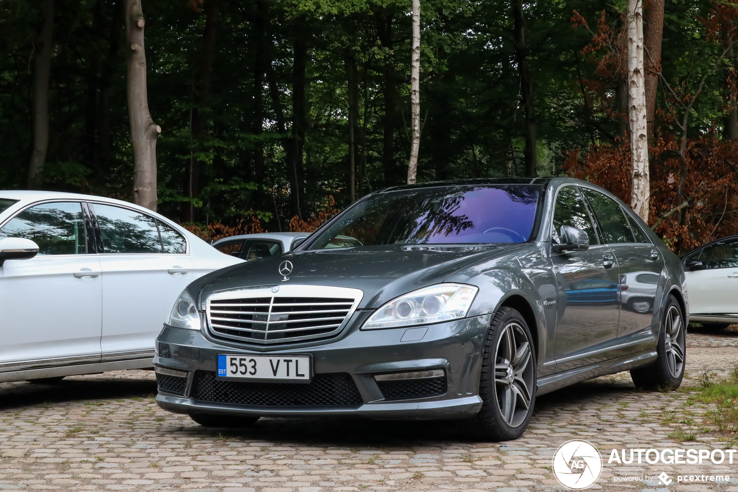 Mercedes-Benz S 63 AMG W221 2011