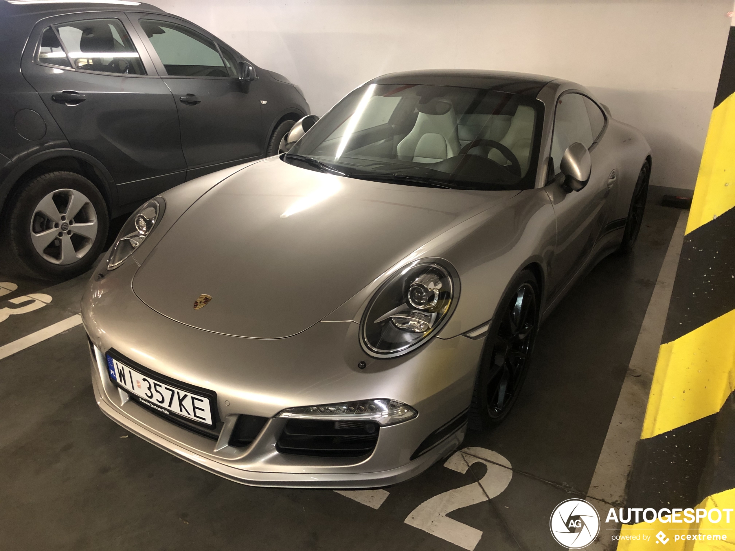 Porsche 991 Carrera 4S MkI