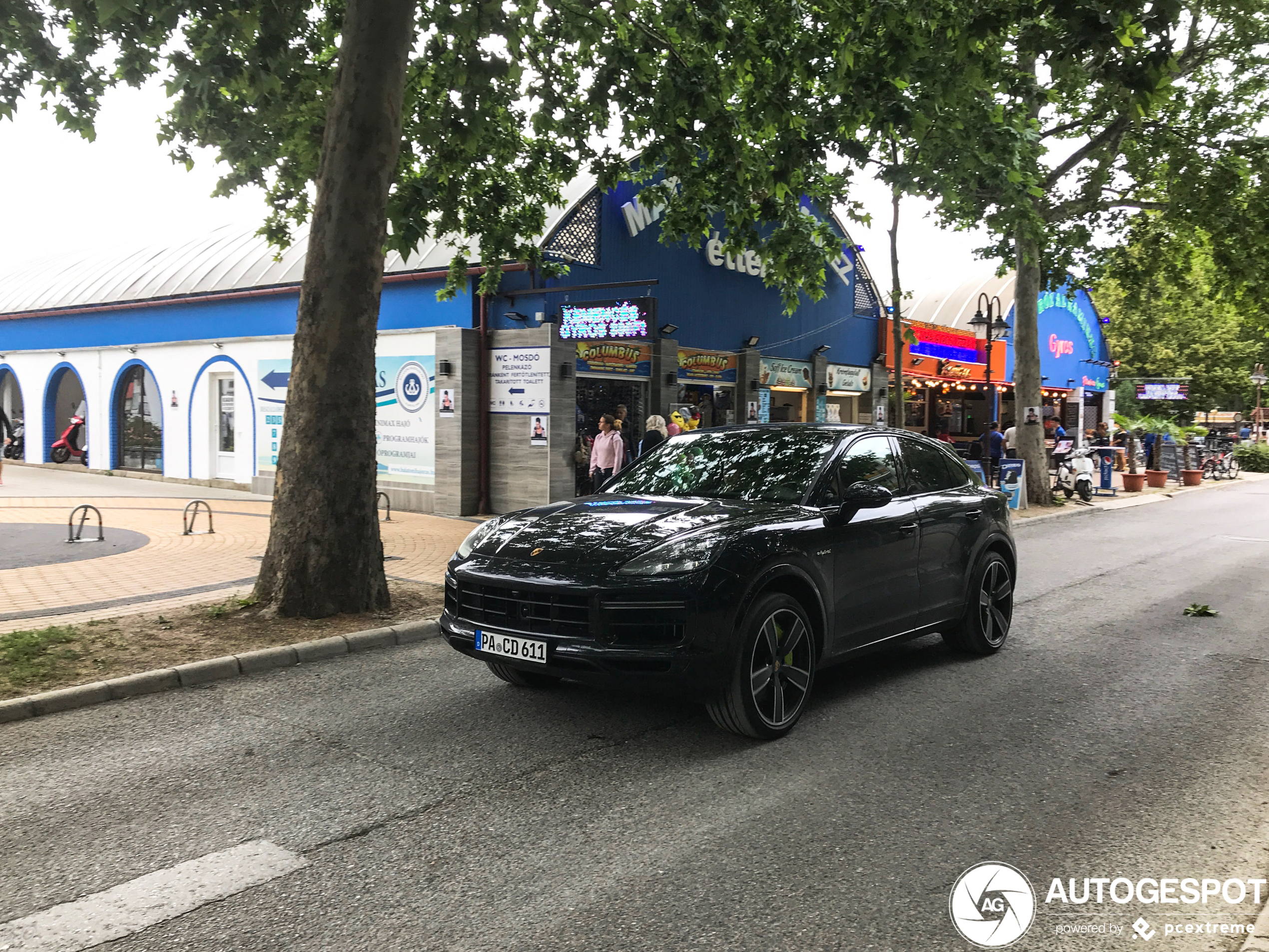 Porsche Cayenne Coupé Turbo S E-Hybrid