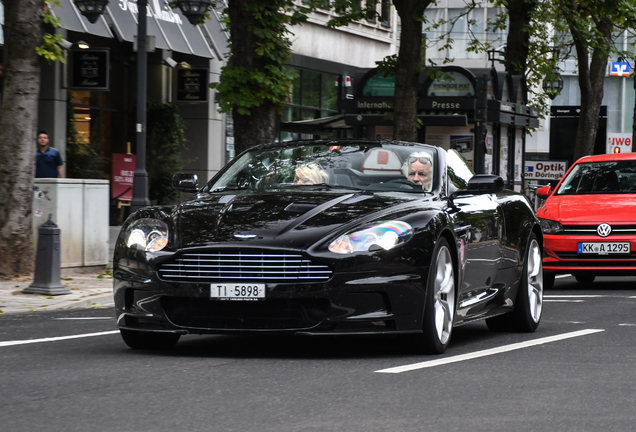 Aston Martin DBS Volante