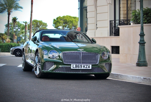 Bentley Continental GTC 2019