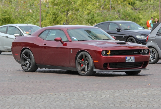 Dodge Challenger SRT Hellcat