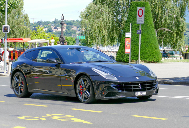 Ferrari FF