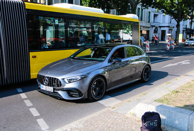 Mercedes-AMG A 45 W177