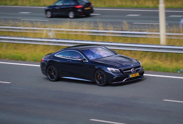 Mercedes-Benz S 63 AMG Coupé C217