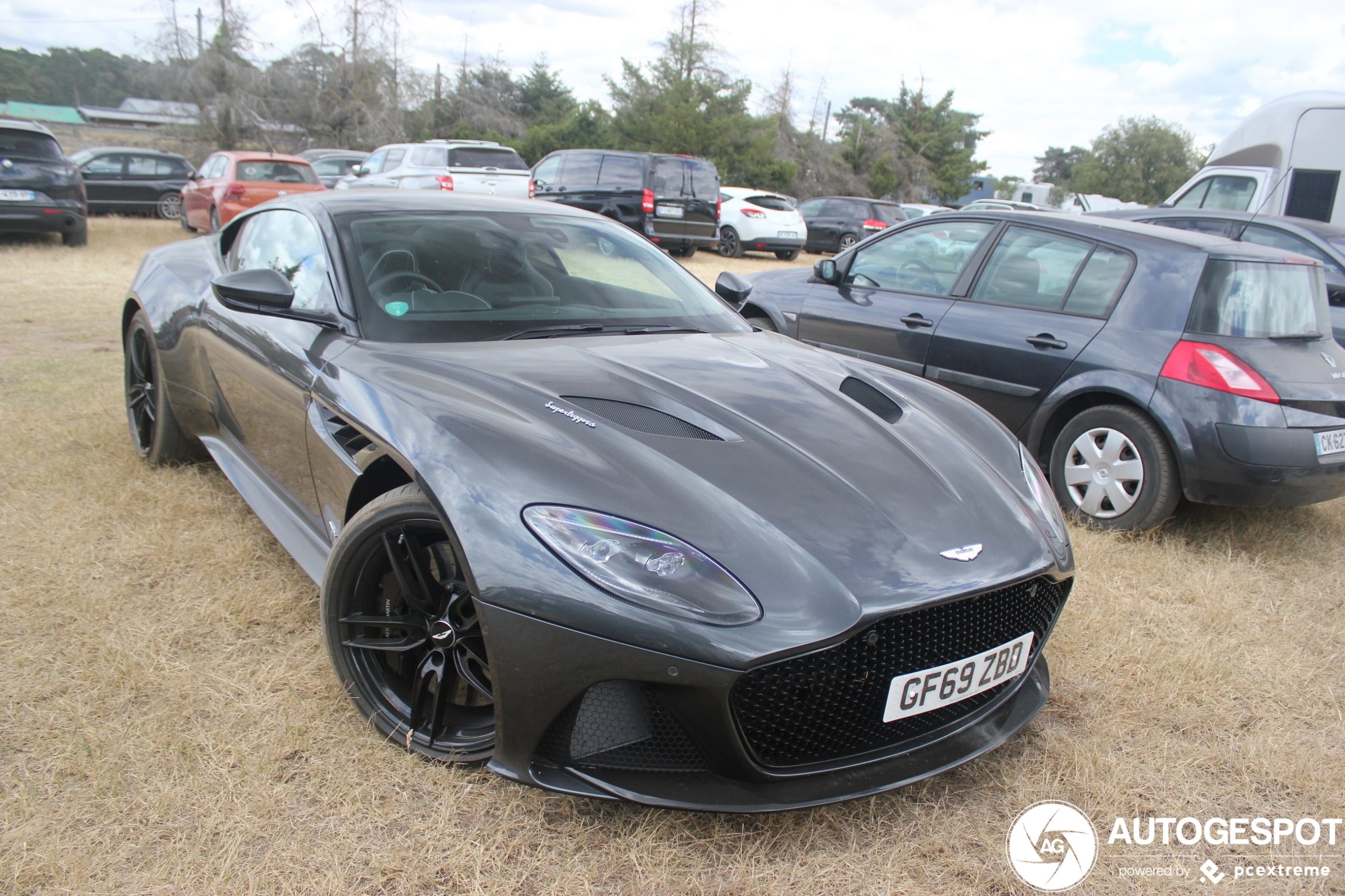 Aston Martin DBS Superleggera