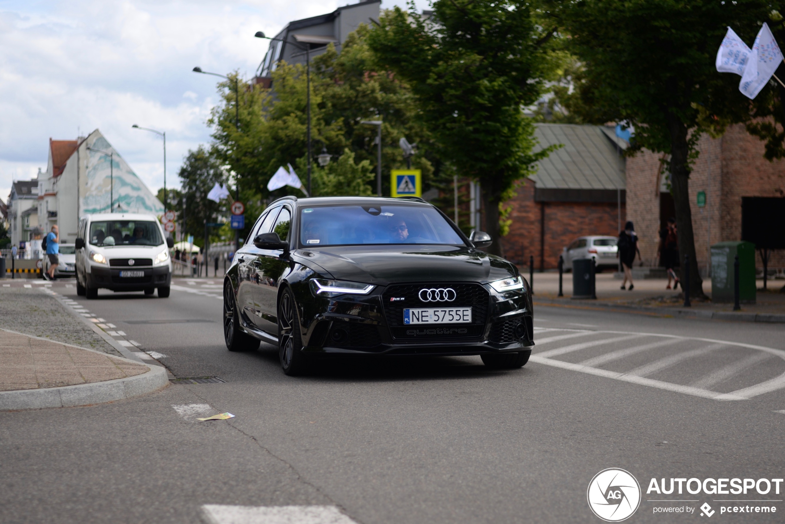 Audi RS6 Avant C7 2015