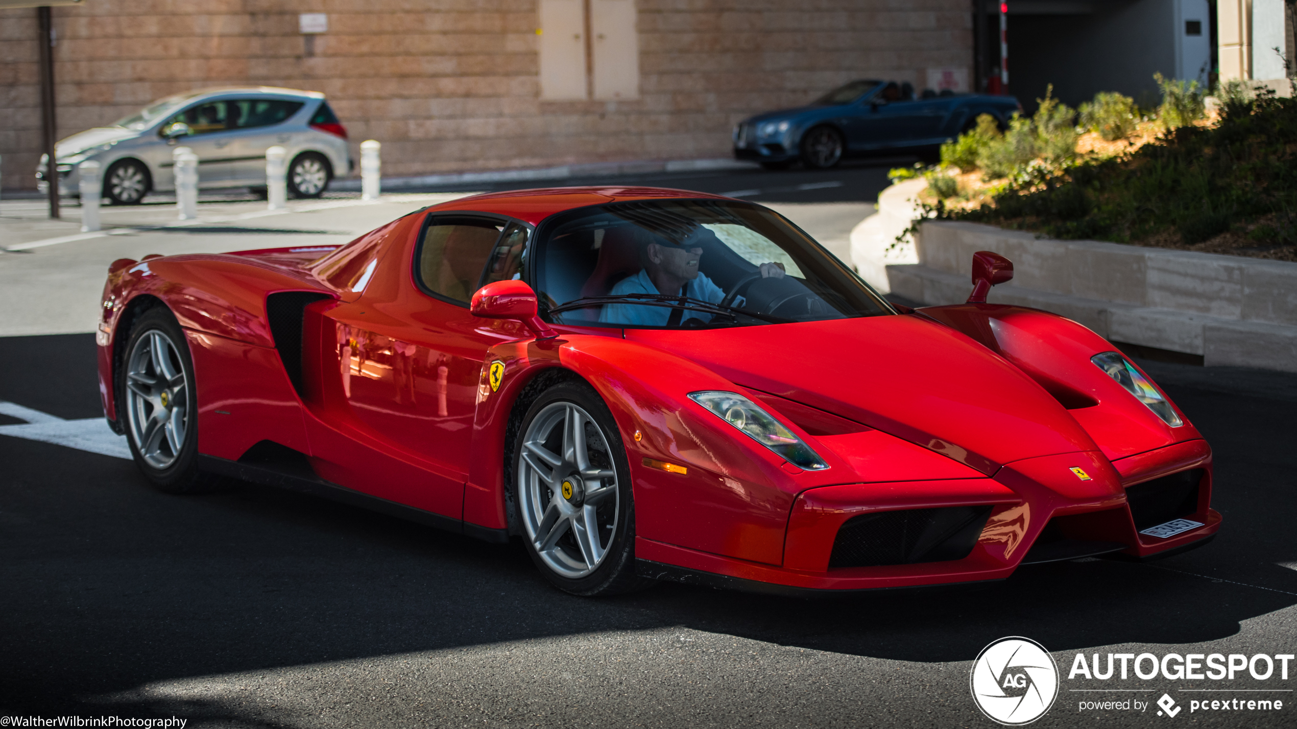 Ferrari Enzo Ferrari in Monaco verveelt nooit