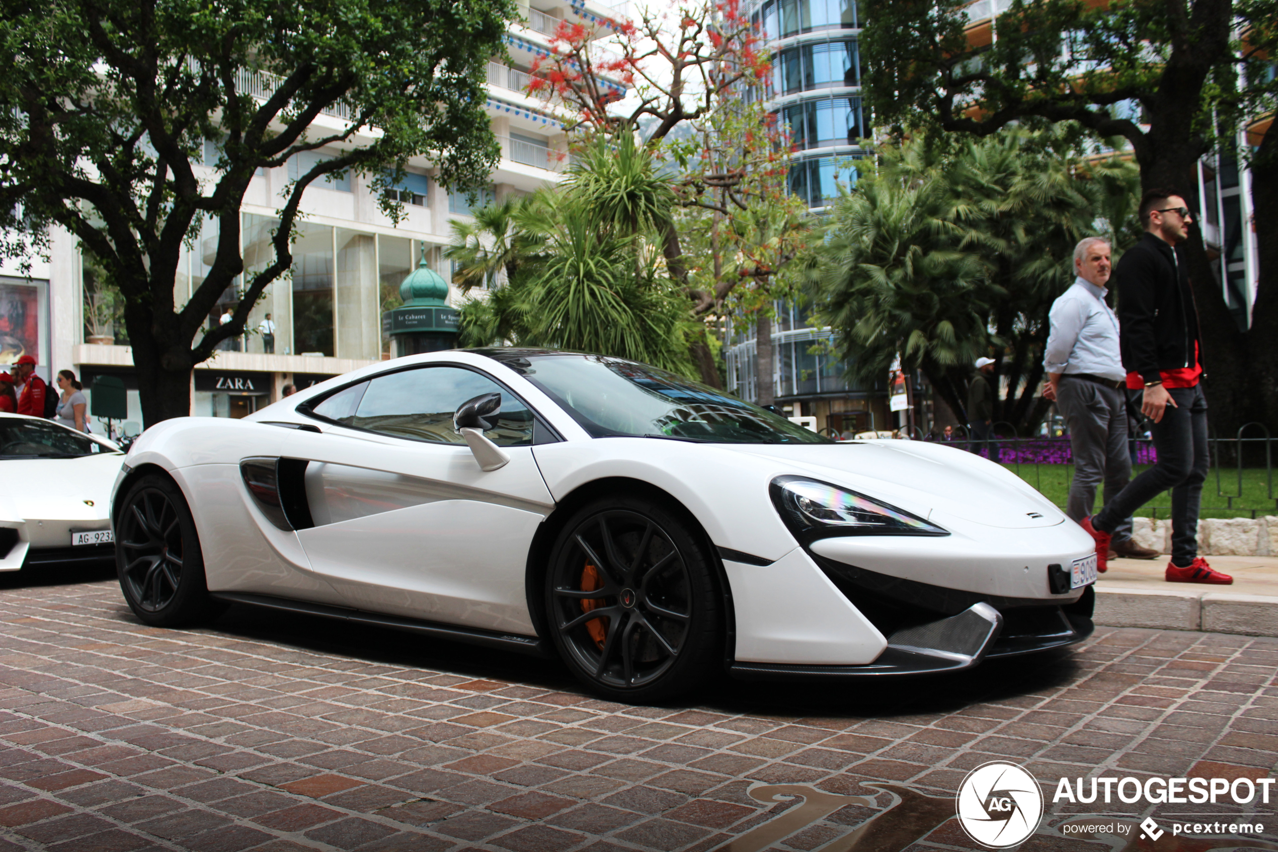 McLaren 570GT