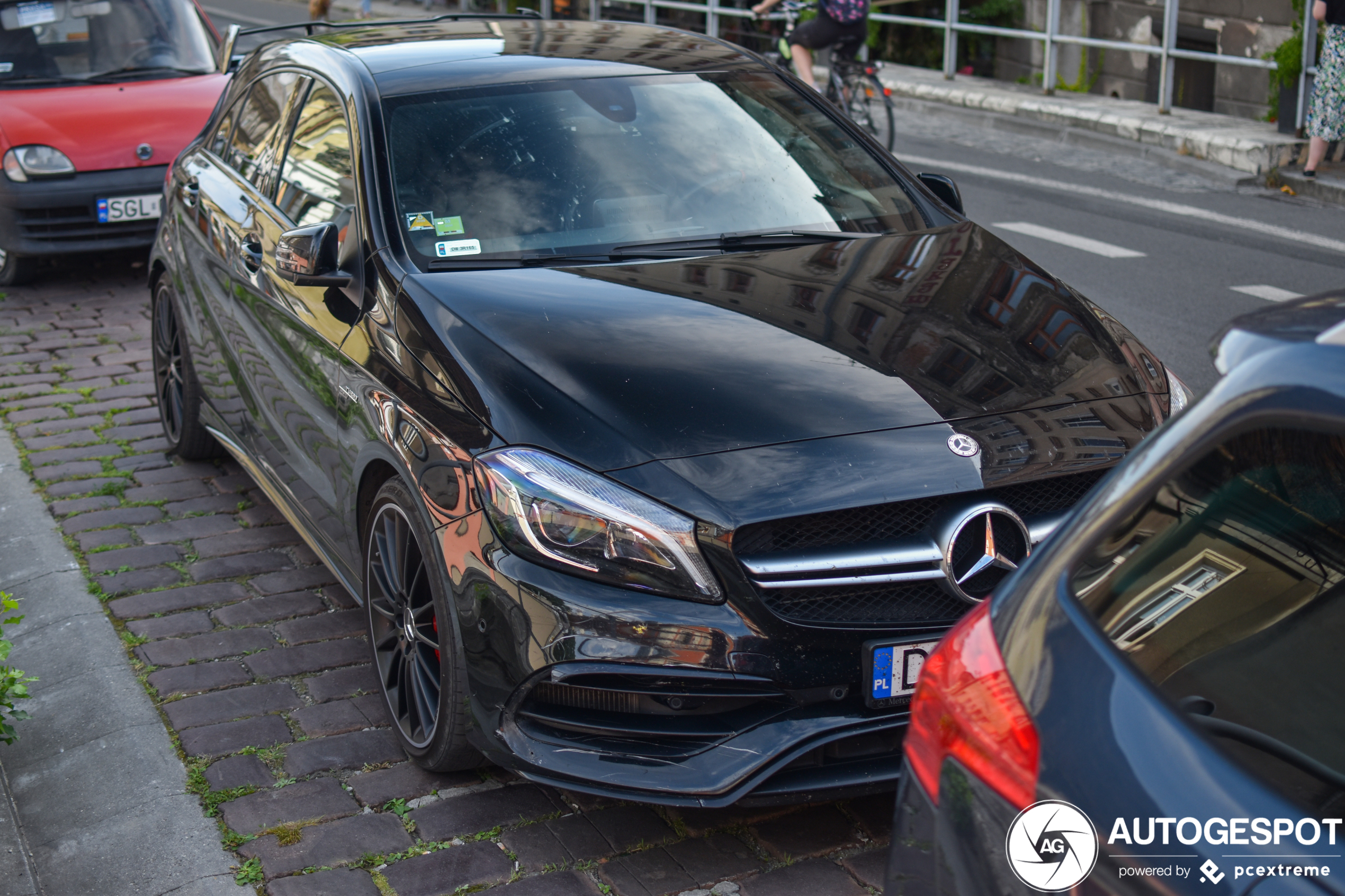 Mercedes-AMG A 45 W176 2015