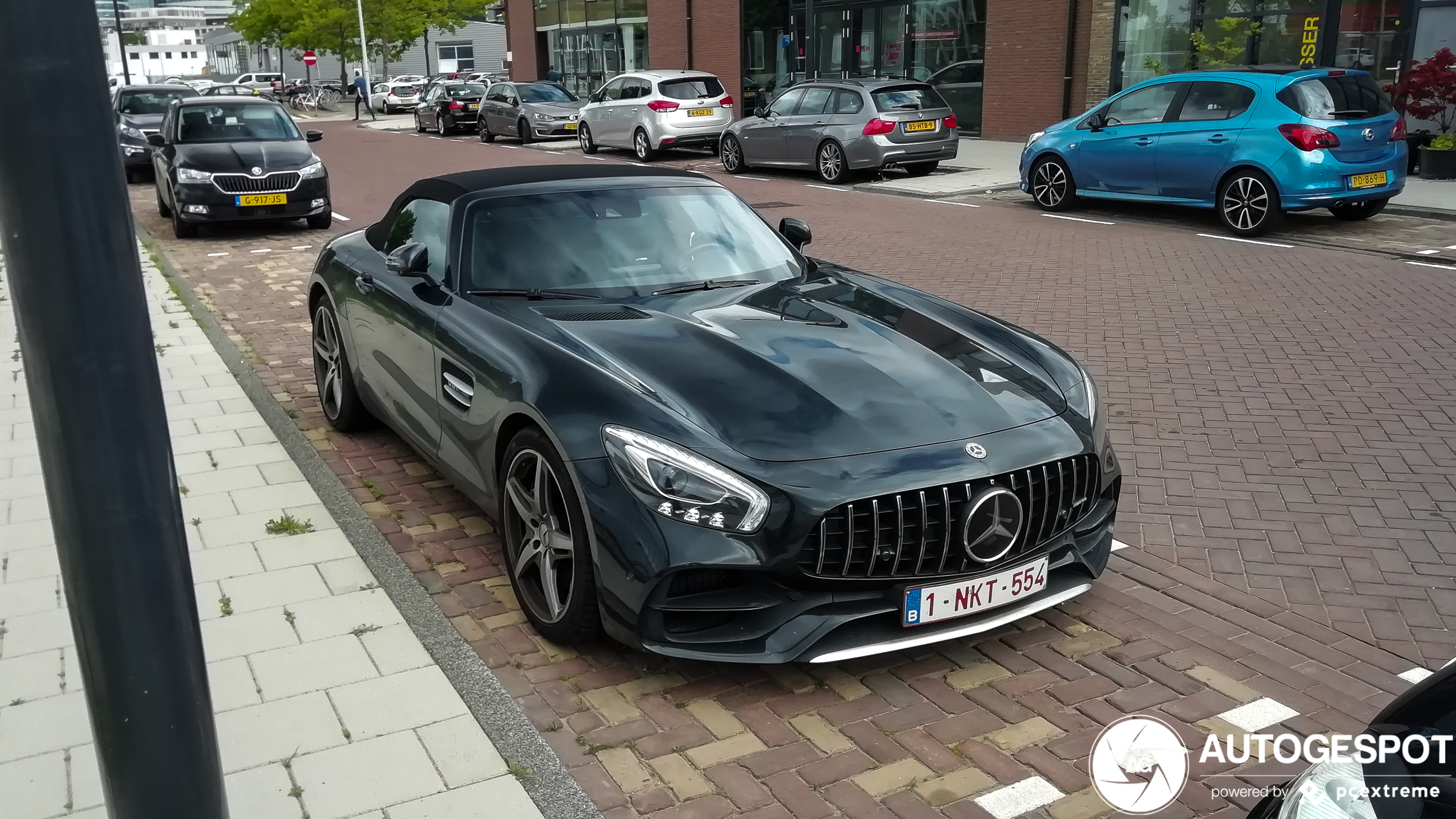 Mercedes-AMG GT Roadster R190