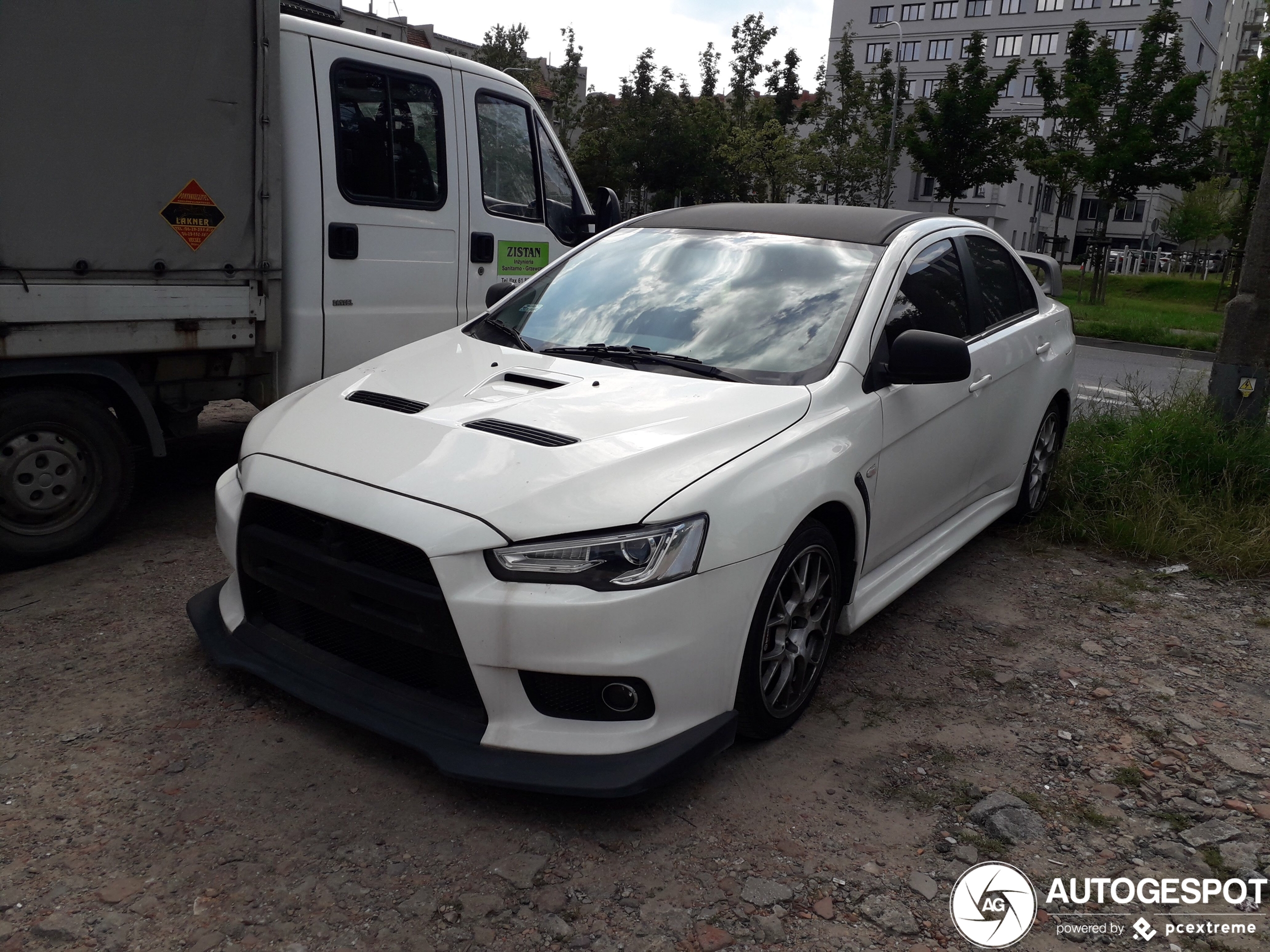 Mitsubishi Lancer Evolution X MR