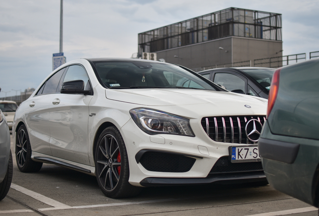 Mercedes-AMG CLA 45 C117