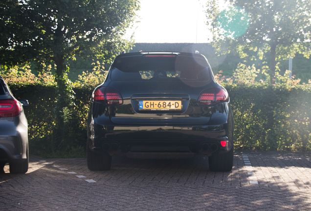 Porsche 958 Cayenne GTS