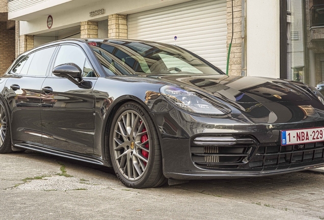 Porsche 971 Panamera Turbo S E-Hybrid Sport Turismo