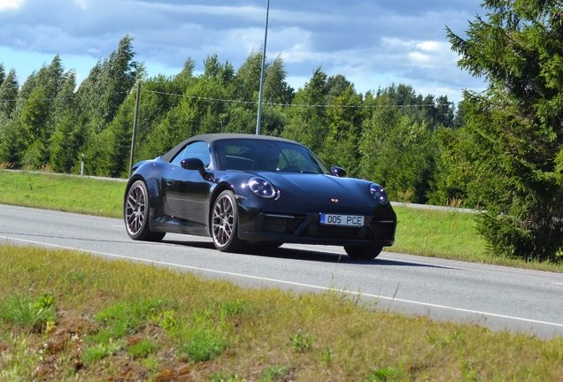 Porsche 992 Carrera S Cabriolet