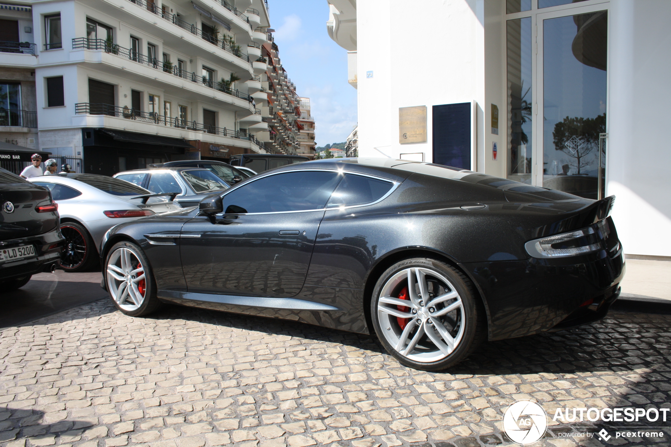 Aston Martin DB9 2013