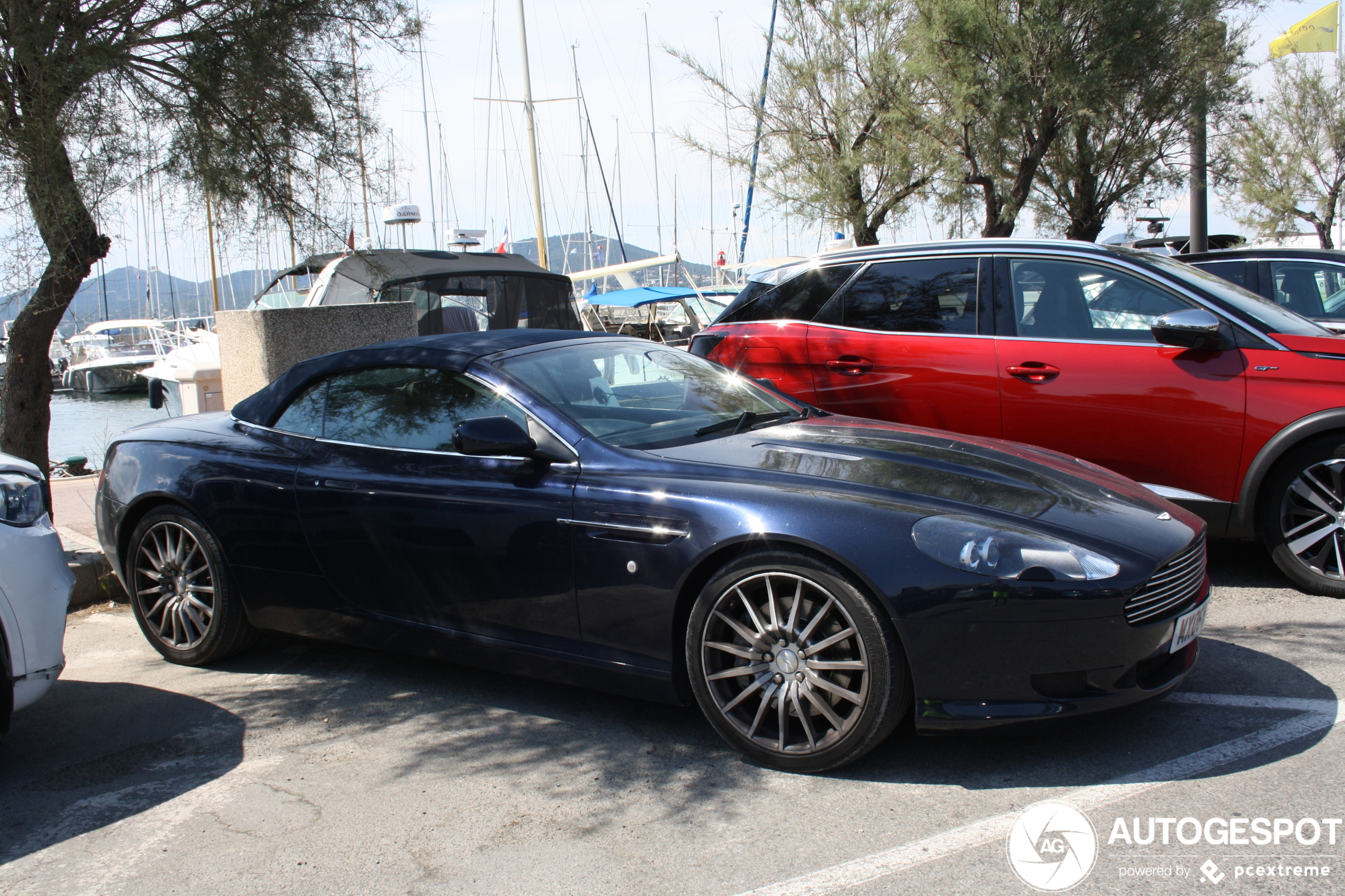 Aston Martin DB9 Volante