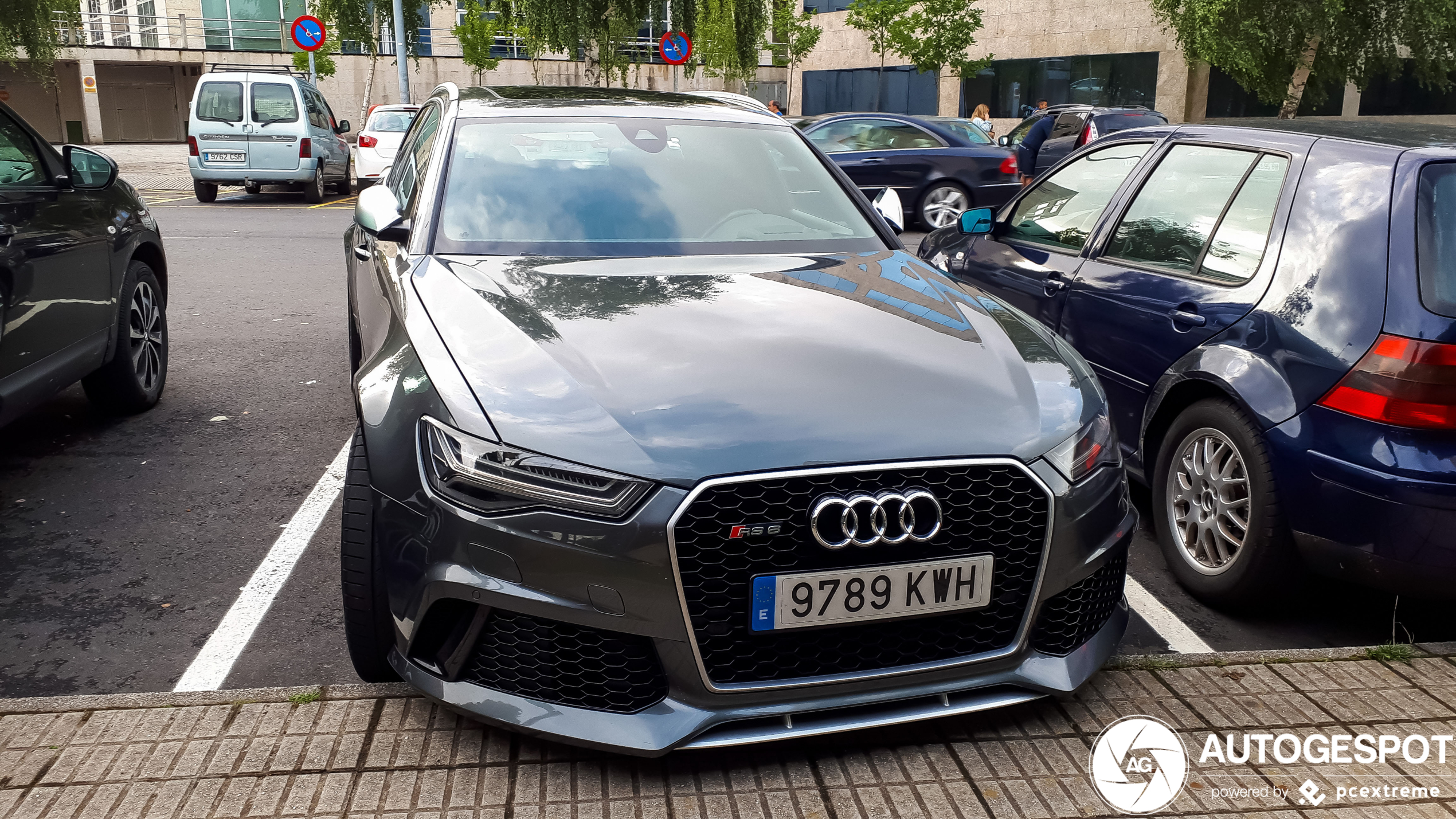 Audi RS6 Avant C7 2015