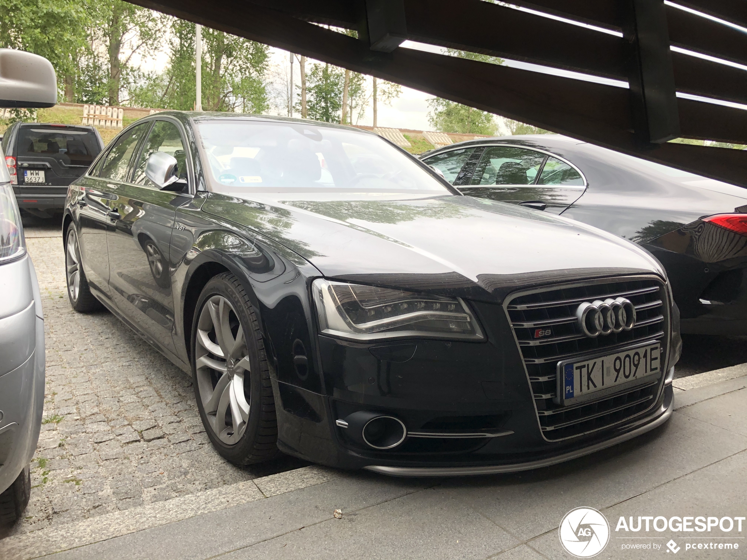 Audi S8 D4