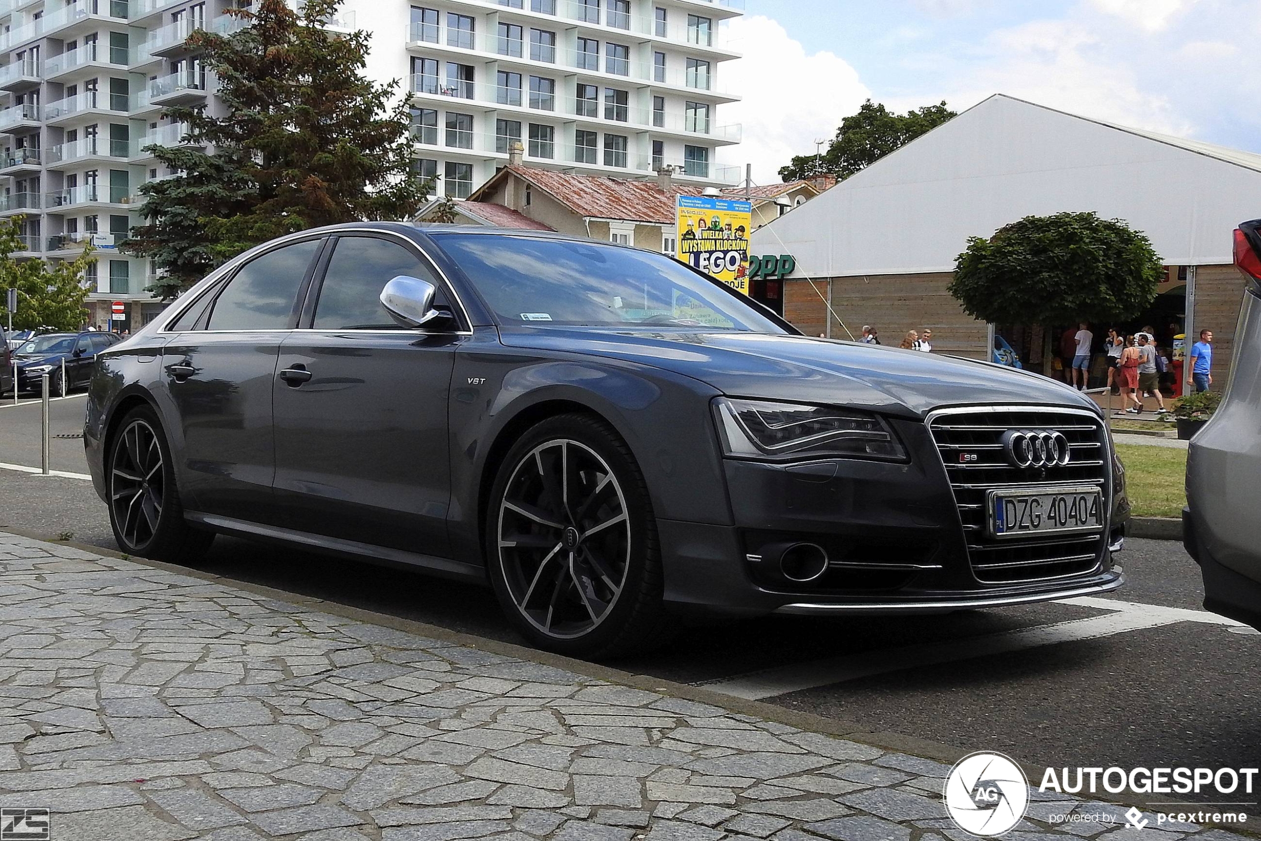 Audi S8 D4