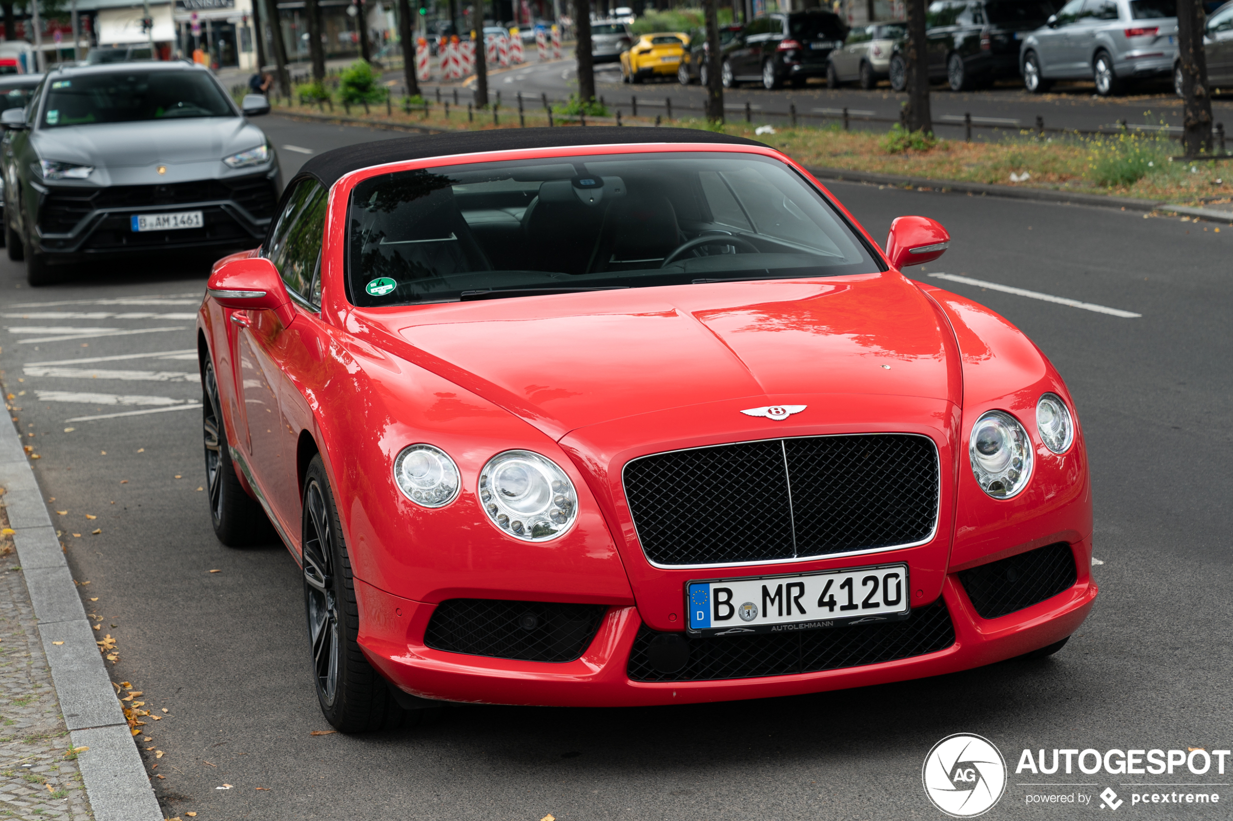 Bentley Continental GTC V8