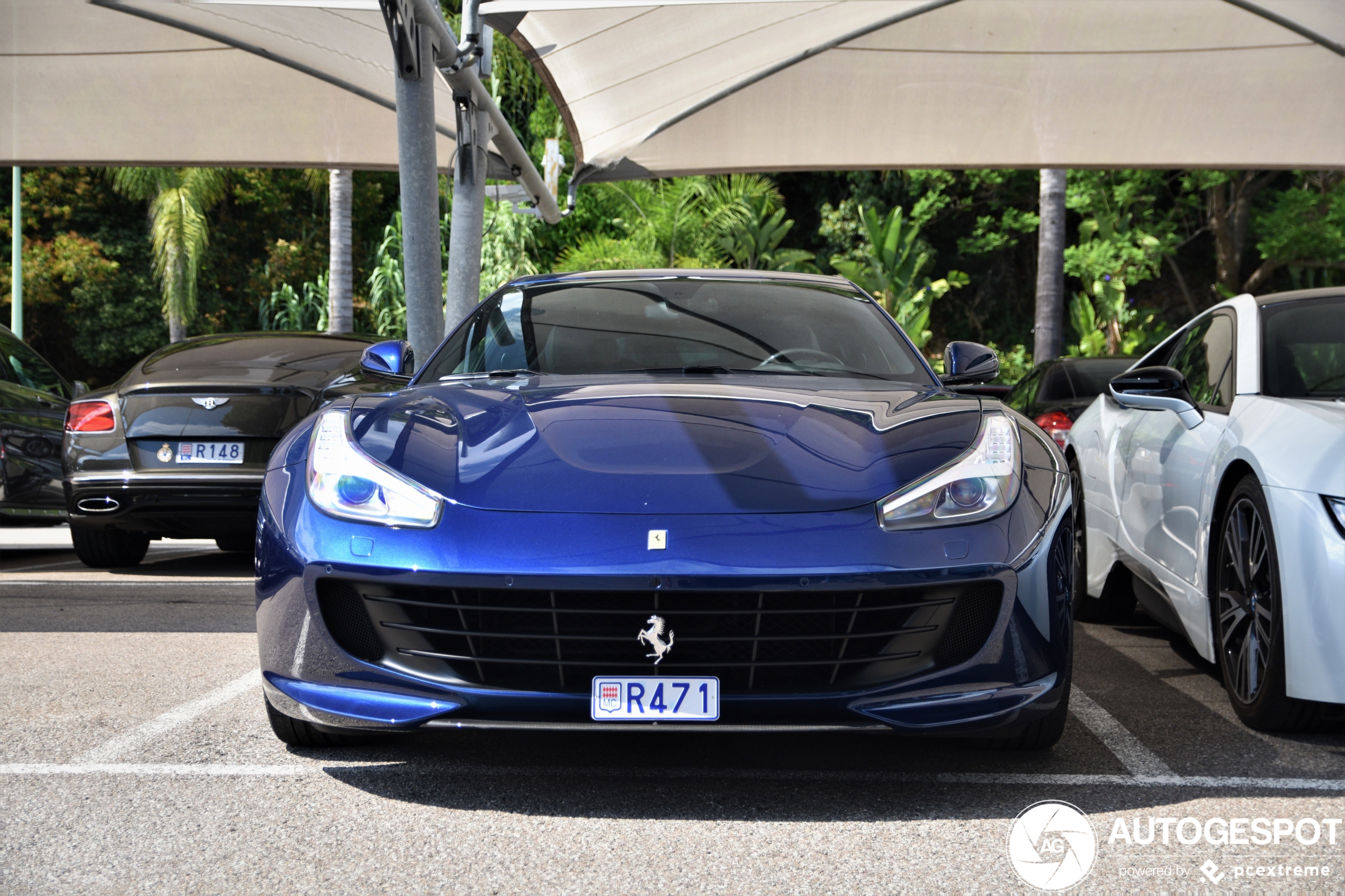 Ferrari GTC4Lusso T