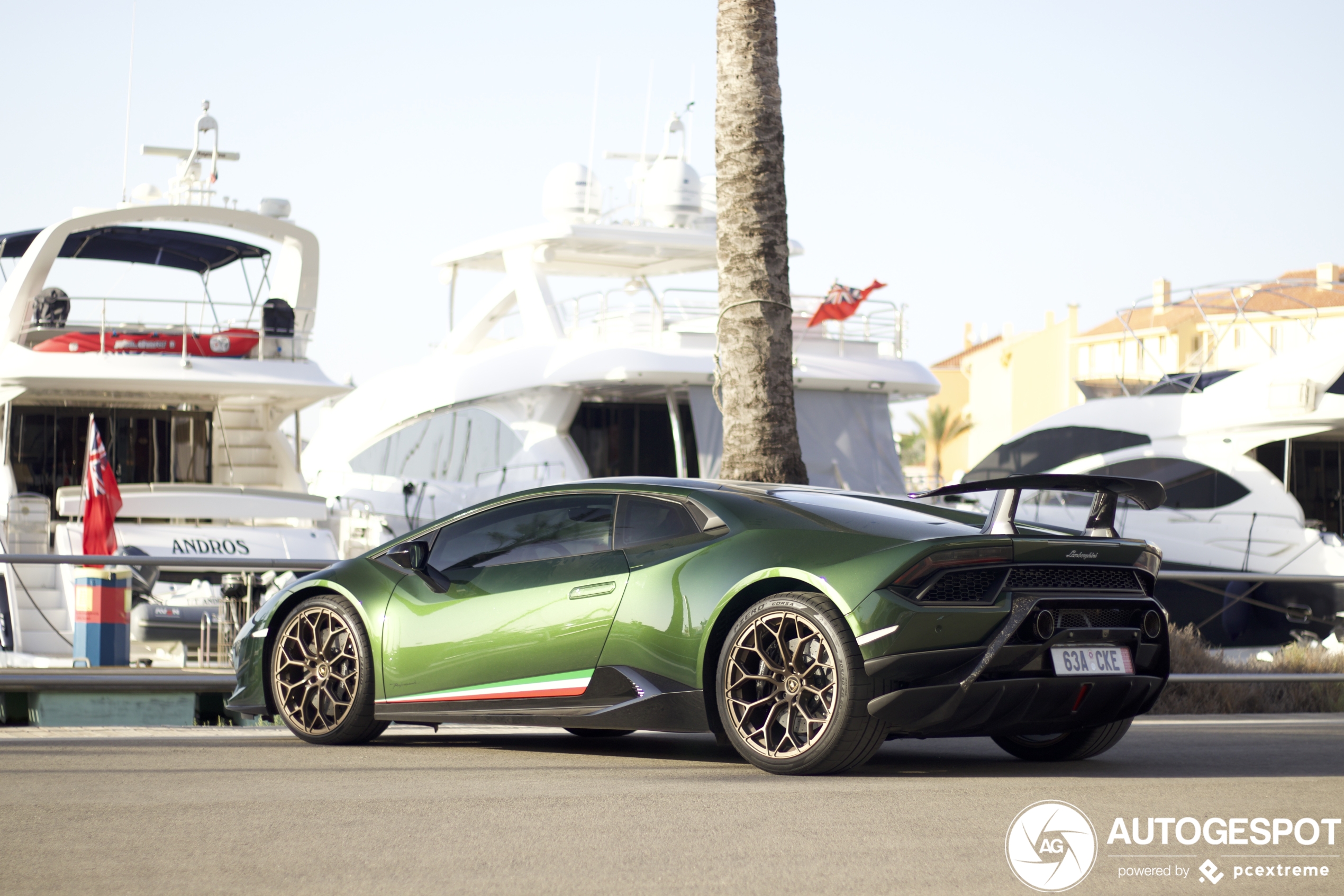 Lamborghini Huracán LP640-4 Performante